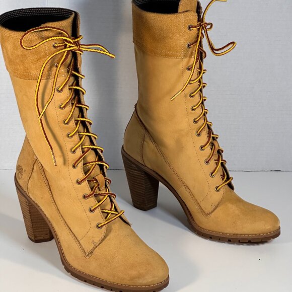 Women's Timberland Boots size 10 - Picture 2 of 16